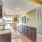 Deck and Boat Dock Lakefront Getaway in Camdenton - كامدنتون
