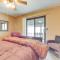 Deck and Boat Dock Lakefront Getaway in Camdenton - كامدنتون