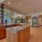 Rubicon Bay Lakefront by Tahoe Getaways - 4BR with Bonus Room, Private Pier, Buoy & Beach Access - Tahoma