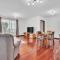 Seaside Cottage Apartment by DRM - 卡尼索