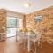Bay Parklands 69 large unit with views pool tennis court and spa