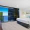 Oracle Tower 2 Luxury 33rd flr Ocean Views - Gold Coast