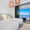 Oracle Tower 2 Luxury 33rd flr Ocean Views - Gold Coast