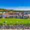 Absolute Beachfront Apartment 8B