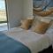 Coorong Lakeside Cottage