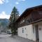 Snowcreek Suite - Cedar - ADA- Hot Tub - Kitchenette - 莱文沃思