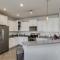4 bdrm w heated pool close to state farm stadium - Glendale