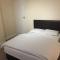Nice Spacious Room in Coventry - Coventry