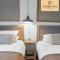 Creel Cottage No 4, Panoramic Sea Views, Beach Front, Free Parking, Fully Equipped, 2mins to Pier, Walking Trail at the Cliffs - by ORION SHORT STAYS - Arbroath