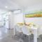 Shells on the Shore, 9 Lentara St- Wi-Fi, Air con, Boat Parking, Linen