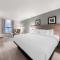 Clarion Inn & Suites and Convention Center - 科尔尼