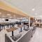 Clarion Inn & Suites and Convention Center - 科尔尼