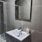 SuperValue Suite 1 - Fast WiFi, Hotel Linen, Keyless Entry, City only 10 Mins - BY PROPERTY PROMISE - Cardiff