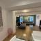 Villa Twenty Fort with pool Lyon - 维勒班