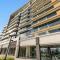 Keysplease 1 BR Apt in Azizi Riviera, Min to Downtown - 迪拜