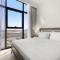 Keysplease 1 BR Apt in Azizi Riviera, Min to Downtown - 迪拜