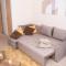Yellow Haven spacious quiet free parking sleeps 7 - 史云顿
