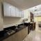 Stylish and Comfy Condominium - 马尼拉