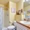 Inviting Studio with Patio, 15 Mi to Portland! - Vancouver