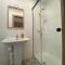 Apartment with a large patio - Granada