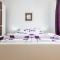 Apartments & Rooms Hosana