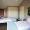 Ruru Lodge - Bed and Breakfast - Kinloch