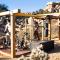 Mod West Ranch Breathtaking Boulder Playground - Pioneertown