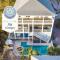 Fin by AvantStay 9 BR Destin Oasis with Pool Spa Walk to Beach - Rosemary Beach