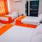 BRITNEY HOTEL Machala