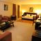Monroe Hotel & Suites
