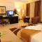 Monroe Hotel & Suites