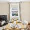 RestfullStays- 3 Bedroom, 4 Bed House FREE PARKING