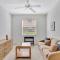 Bundled golf included in this first floor condo -close to the beach - Neapol