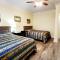 Santa Paula Inn