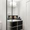 Cozy 2BR Apt Steps from Melb Central with Parking