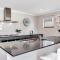 Marina-ocean Front Escape With Breathtaking Views