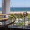 Blue Sea - Henley Beach Luxe 4BR - Sea Views - Sun Sand Surf