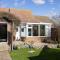 Seaside Retreat - five minutes to beach & village - West Wittering