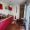 LEscale - private bed, shower room & kitchen