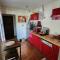 LEscale - private bed, shower room & kitchen
