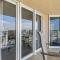 Beachfront Oceanview Condo with Office Space - Work, Relax, Walk to Flagler Ave - نيو سميرنا بيتش