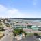 Beachfront Oceanview Condo with Office Space - Work, Relax, Walk to Flagler Ave - نيو سميرنا بيتش