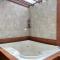 Luxury Villa with Jacuzzi 4 Bedroom 4 Bath - Baños
