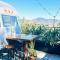 Stay in Style - Airstream & Views - Spring Valley