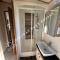 Elan Gold 2bedroom with Bath by Main Complex,West Sands - 塞尔西