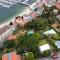 Apartamento con piscina y excelentes vistas