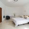 Tauro Villas