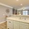 Updated Condo Access to Golf and Beaches - كالاباش