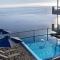 Akrotiri Panorama- luxury rental apartments with sea view
