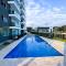 Modern 3BR! 9FL, King Bed! STI with Pool! Fast wifi! - Santiago de los Caballeros